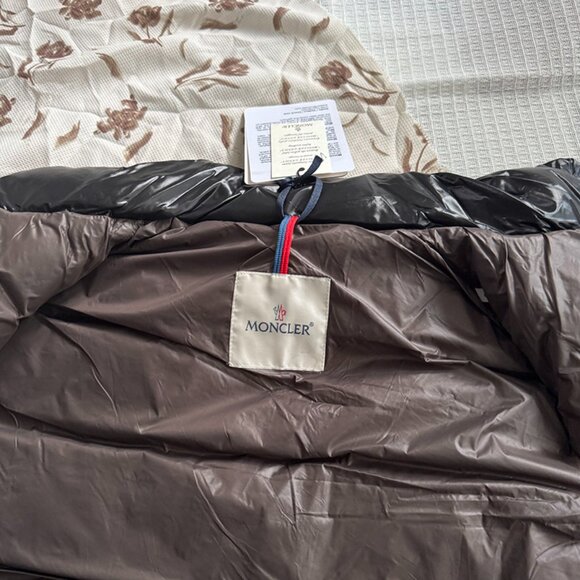 Moncler Down Vest Tibb Black Down - Picture 4 of 8